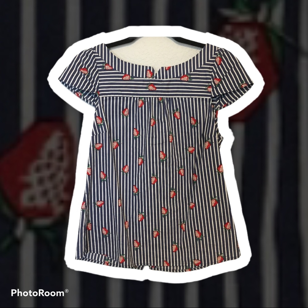 Sweet Strawberry Top!
